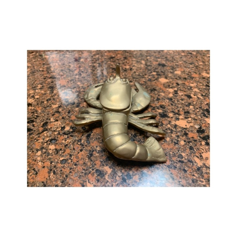 Collectible metal crawfish art